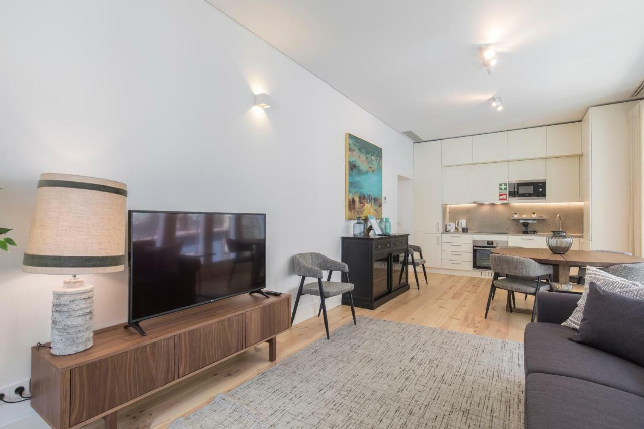 Lovelystay - Hidden Oasis With River View Lisbon