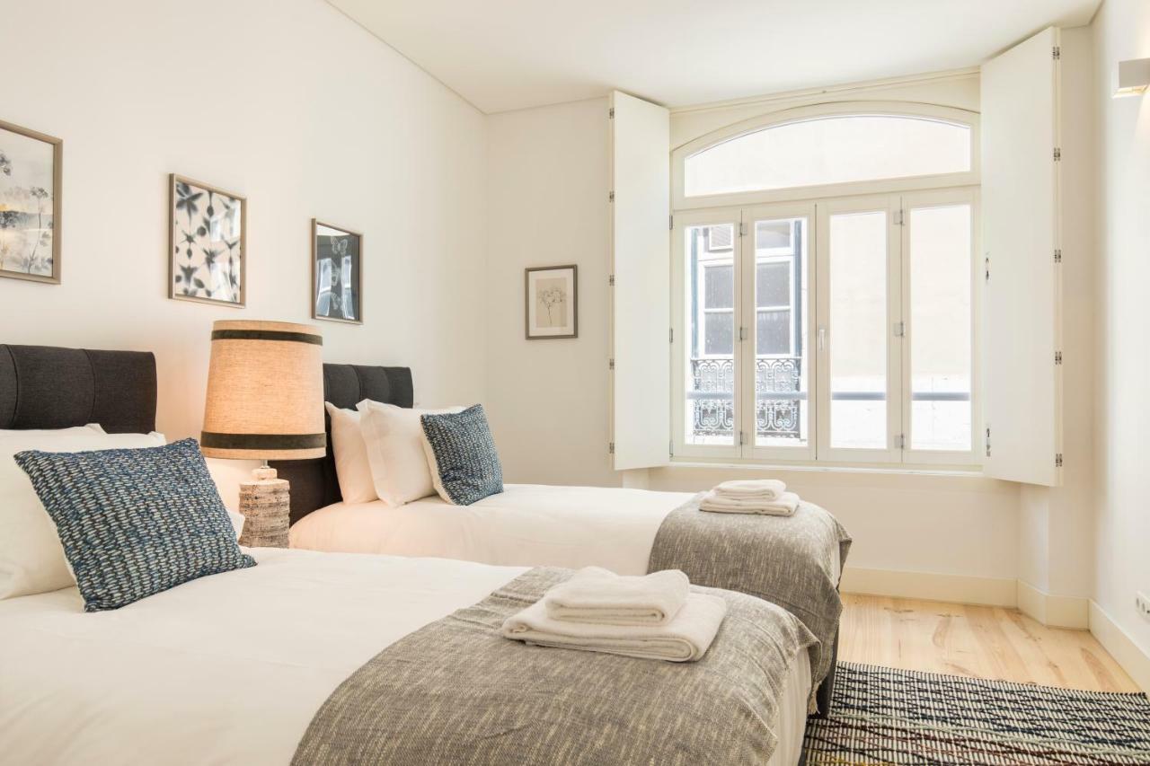 Lovelystay - Hidden Oasis With River View Apartment